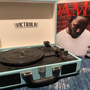 Record player with records